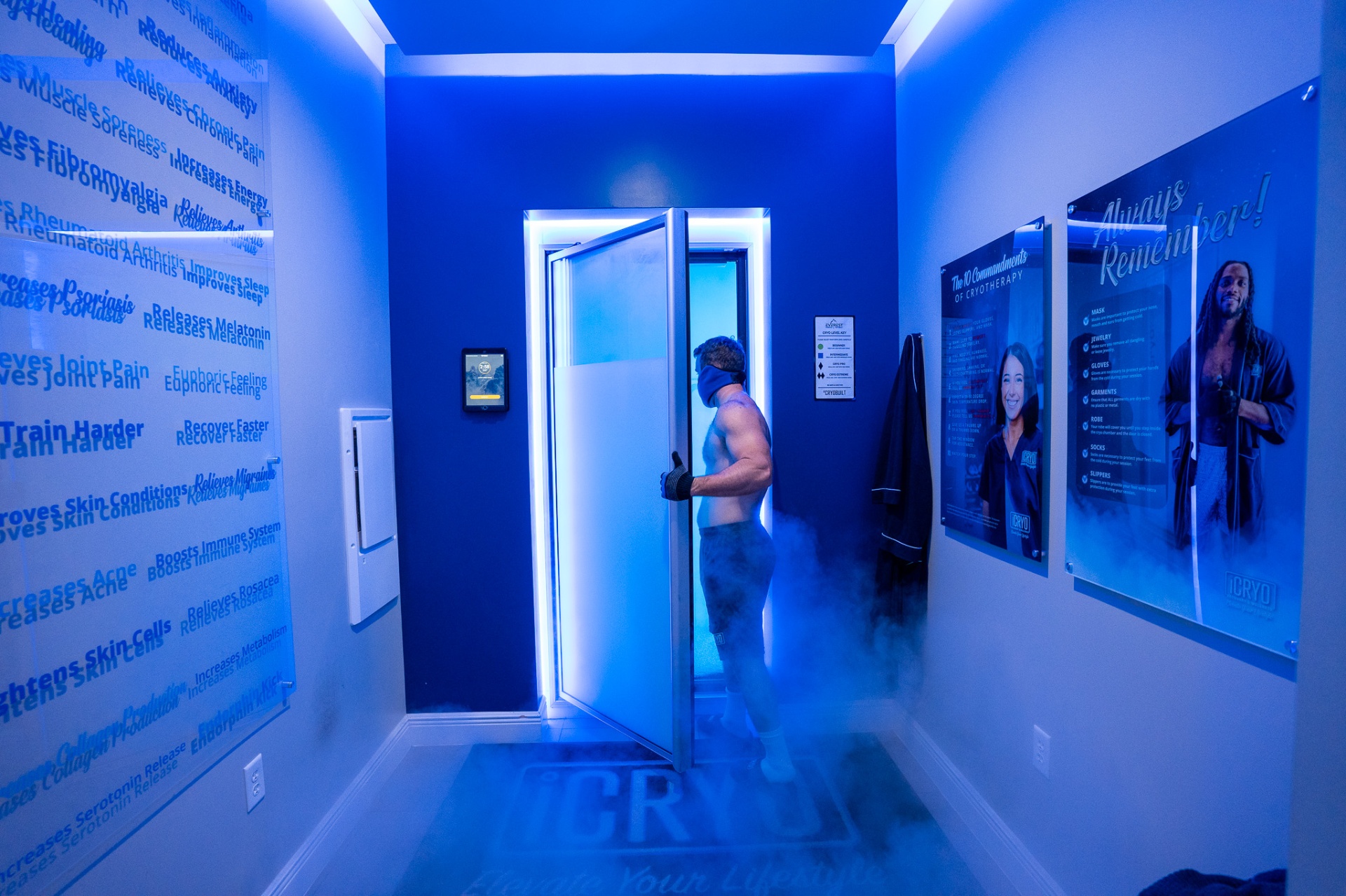iCRYO Clifton Park cryotherapy chamber