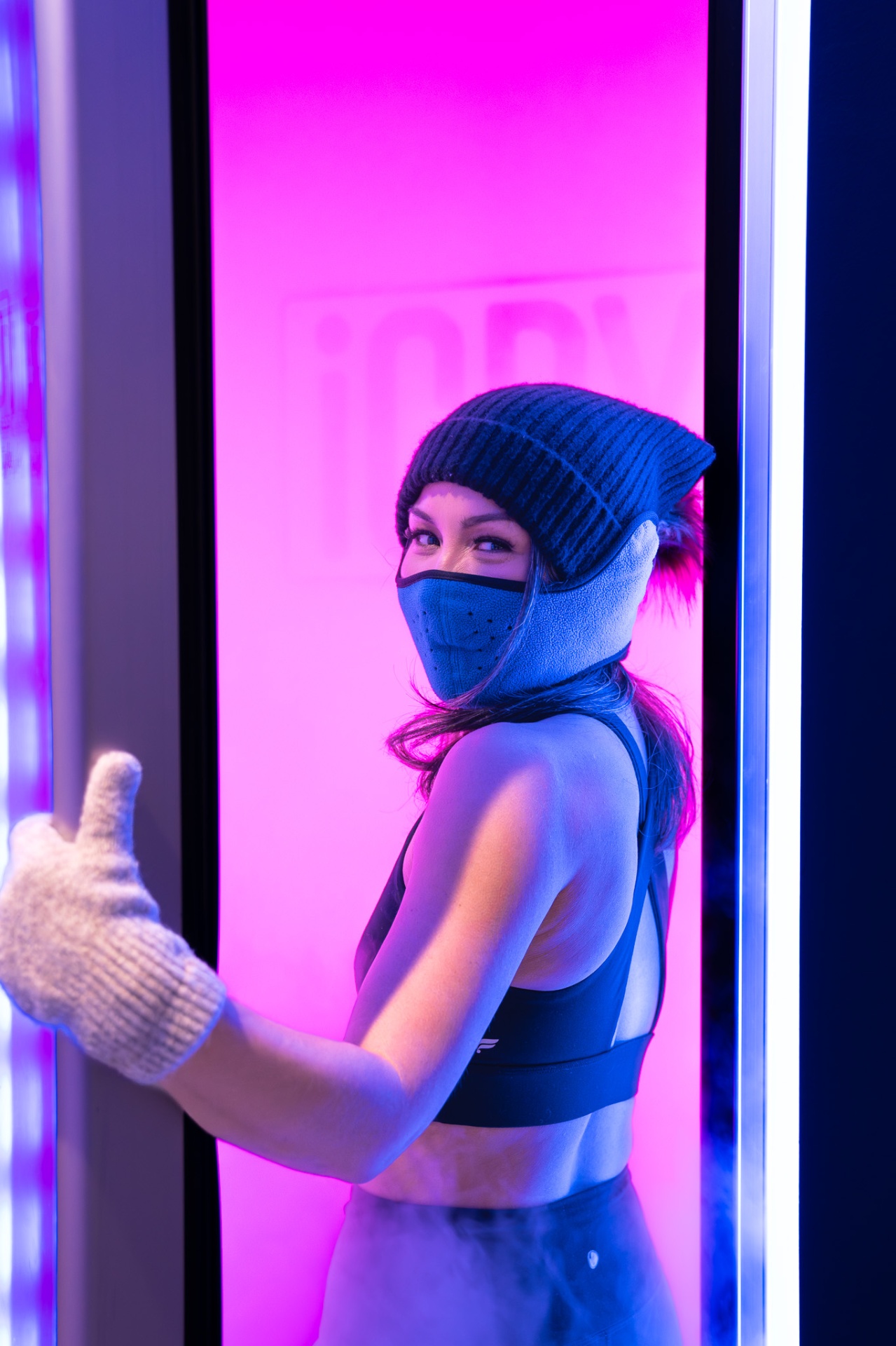 iCRYO Clifton Park guest preparing for a cryotherapy session